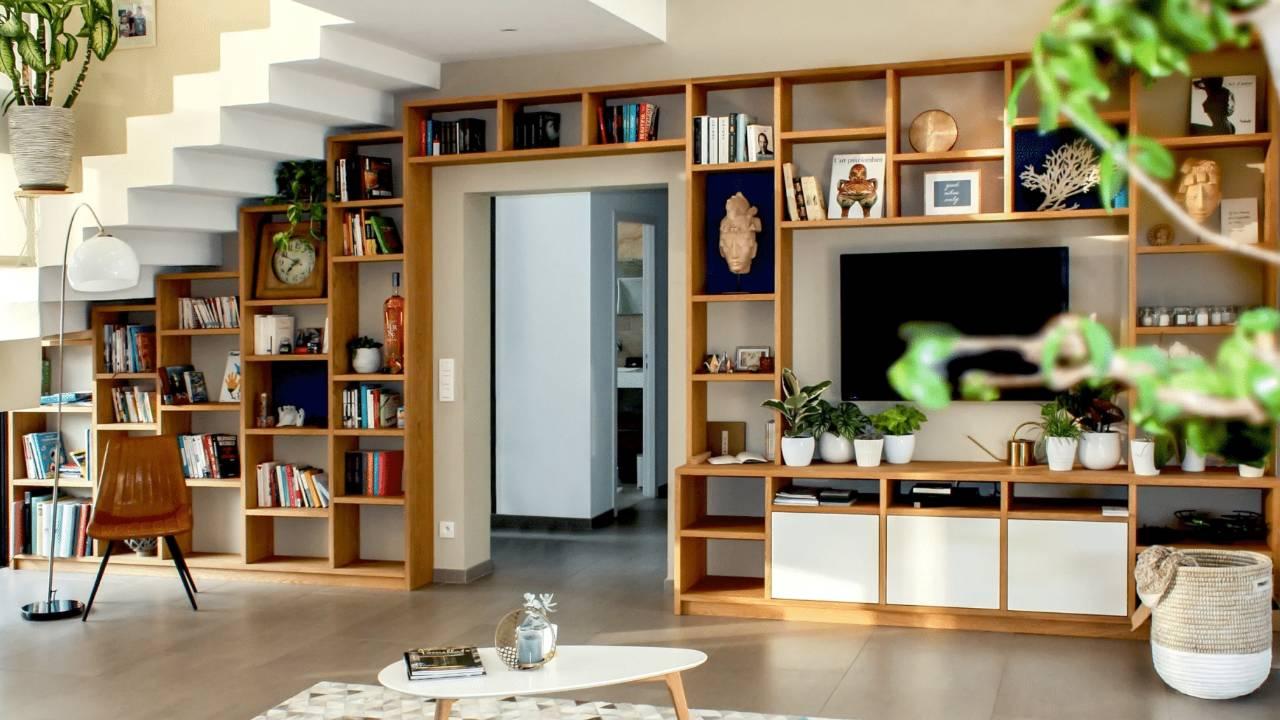 Mastering Small Spaces: Smart Furniture Solutions for Urban Living